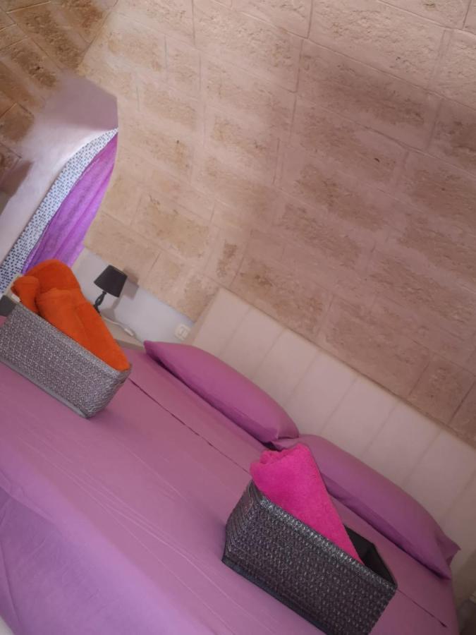 Metro Casa Vacanze Brindisi Exterior foto